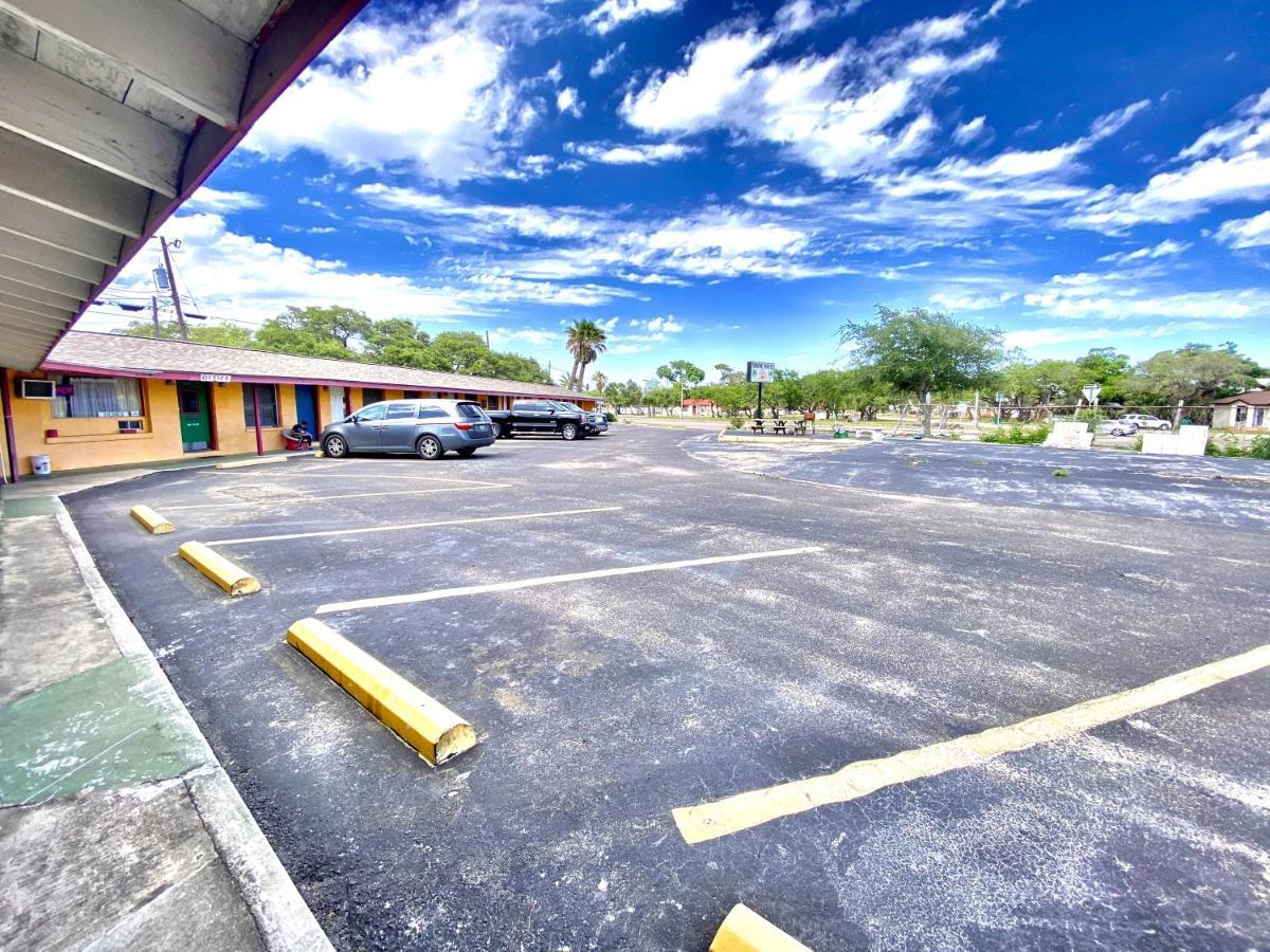 Tropic Motel Aransas Pass Εξωτερικό φωτογραφία