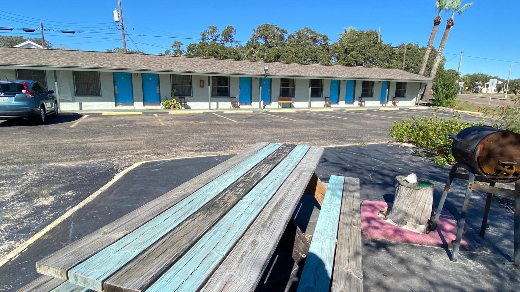 Tropic Motel Aransas Pass Εξωτερικό φωτογραφία